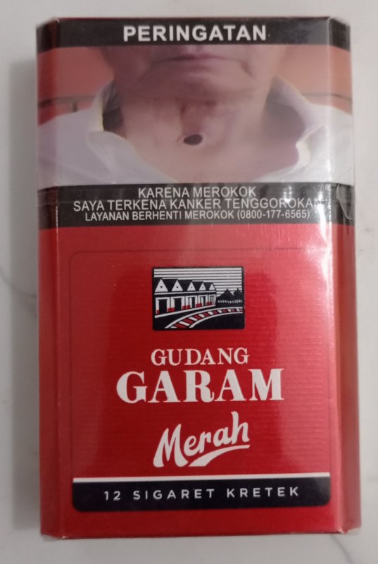 Rokok Gudang garam merah 12