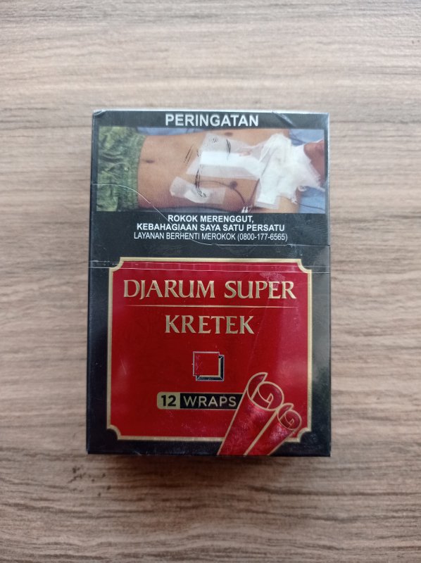 Rokok Djarum super kretek 12