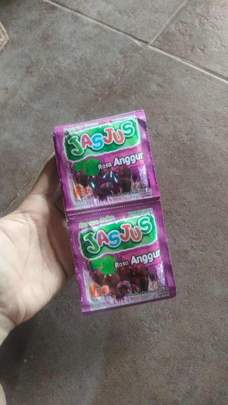 Jasjus Anggur Satu Renteng