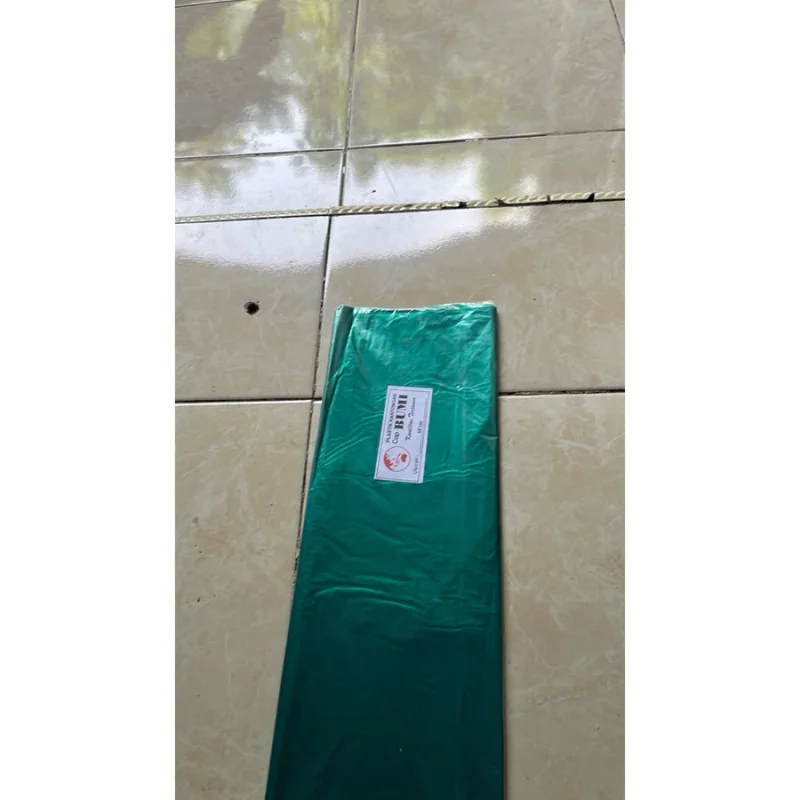plastik meteran bumi hijau